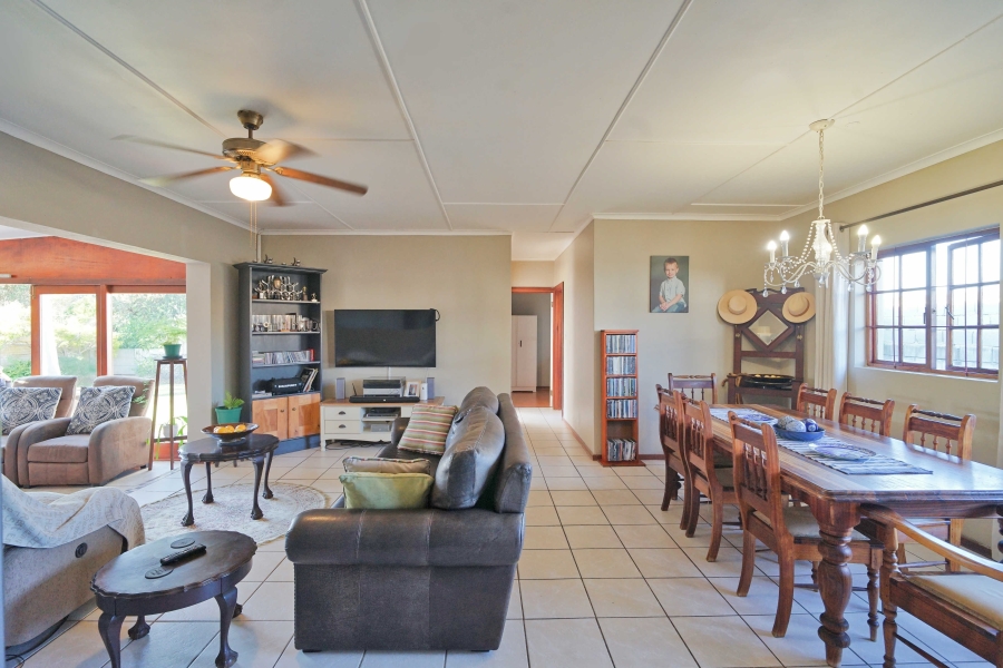 4 Bedroom Property for Sale in Kaysers Beach Eastern Cape